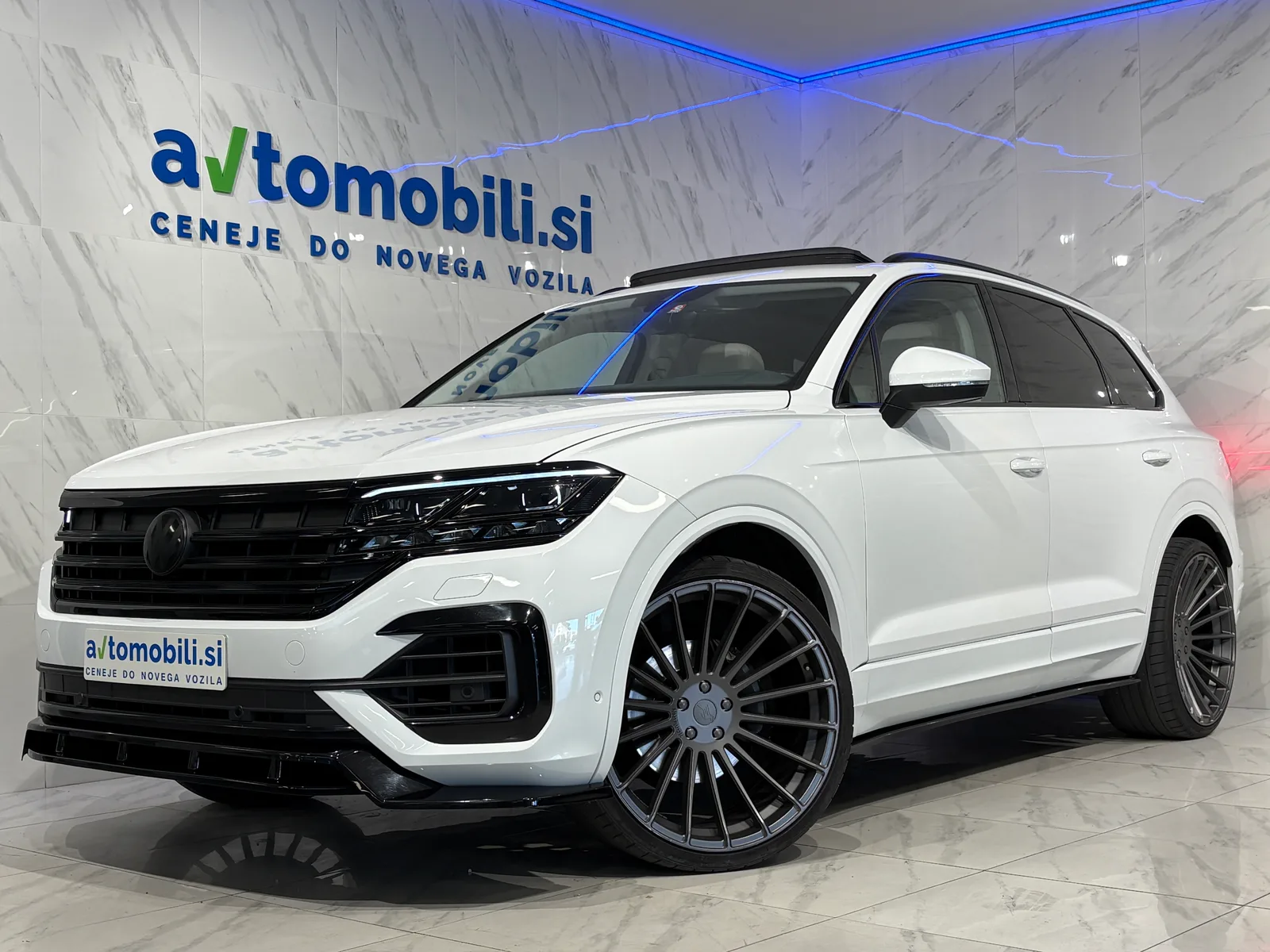 Volkswagen - Touareg - SUV - 2018