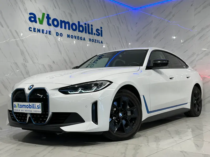BMW - i4 - Kupe - 105 kW - 2023