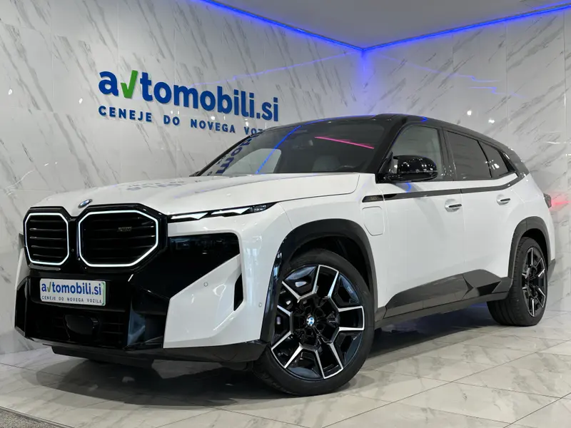 BMW XM