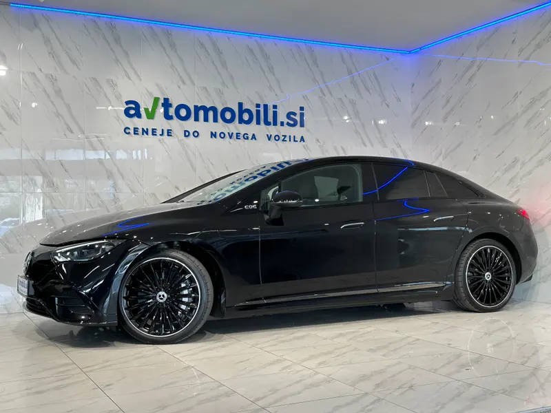 Mercedes-Benz EQE 300