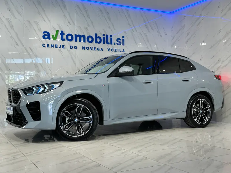 BMW X2
