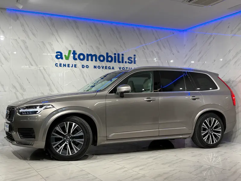 Volvo XC90 2021, slika 2