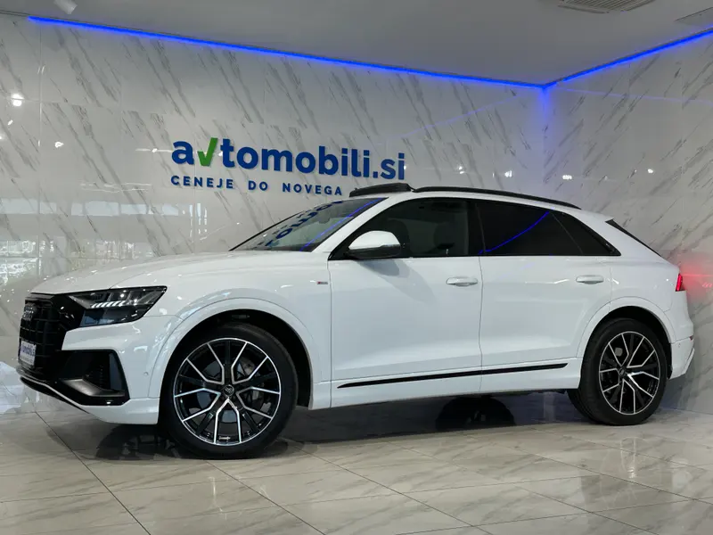 Audi Q8