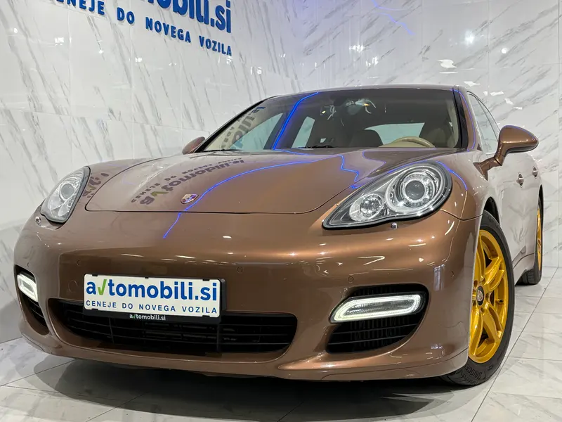 Porsche Panamera 2010, smeđa, slika 3