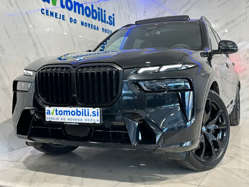 BMW serija X7