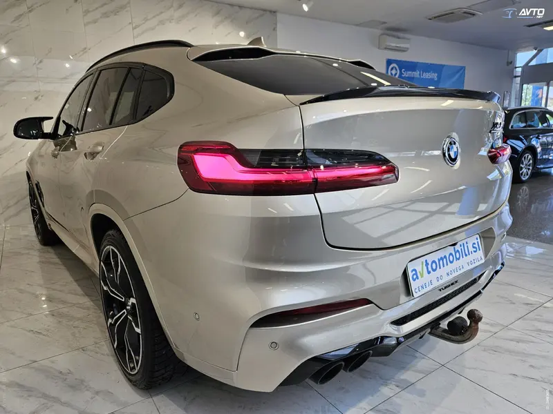 BMW serija X4