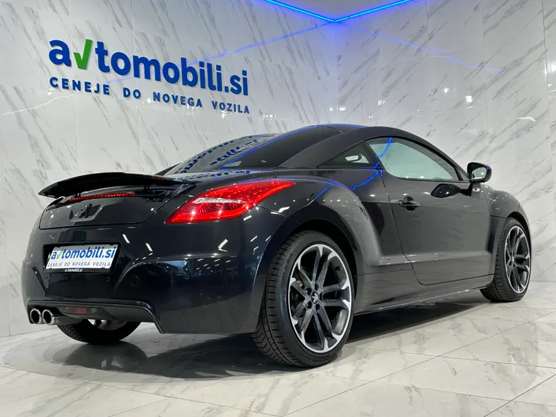 Peugeot RCZ