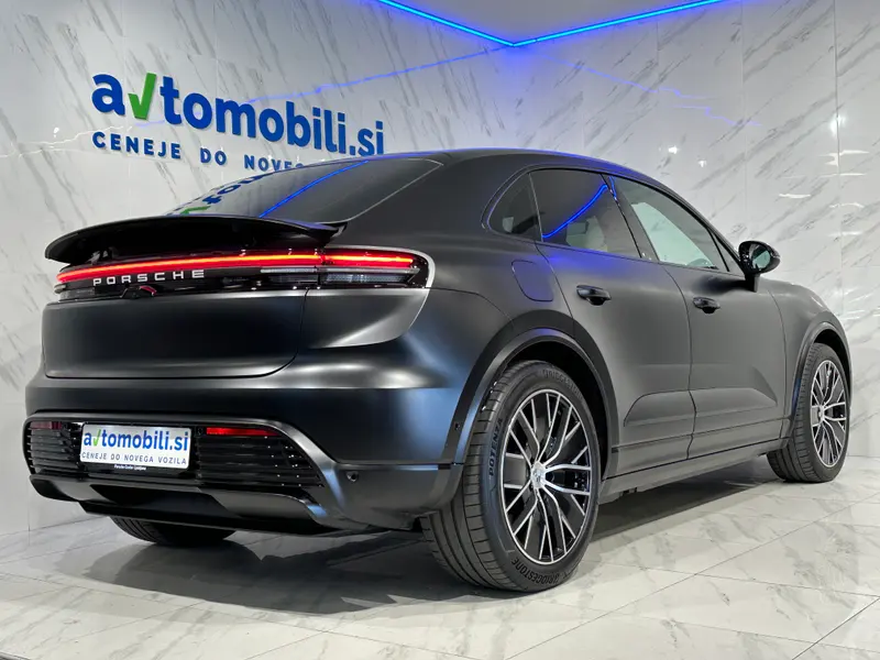 Porsche Macan 2025, slika 4