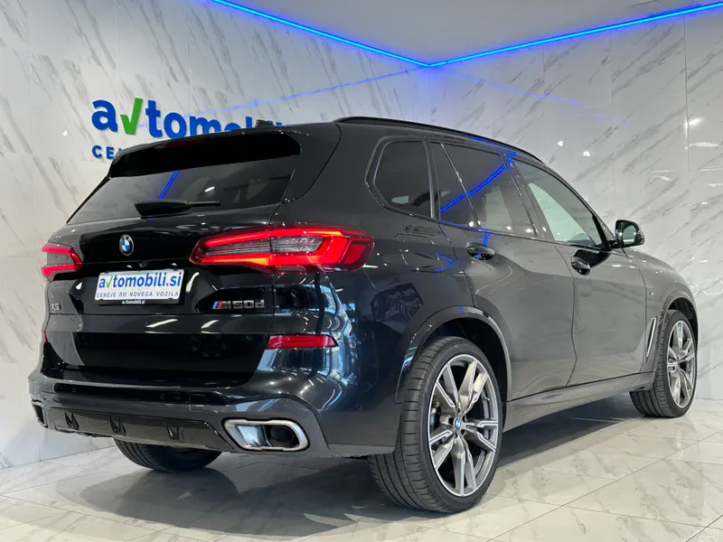 BMW serija X5