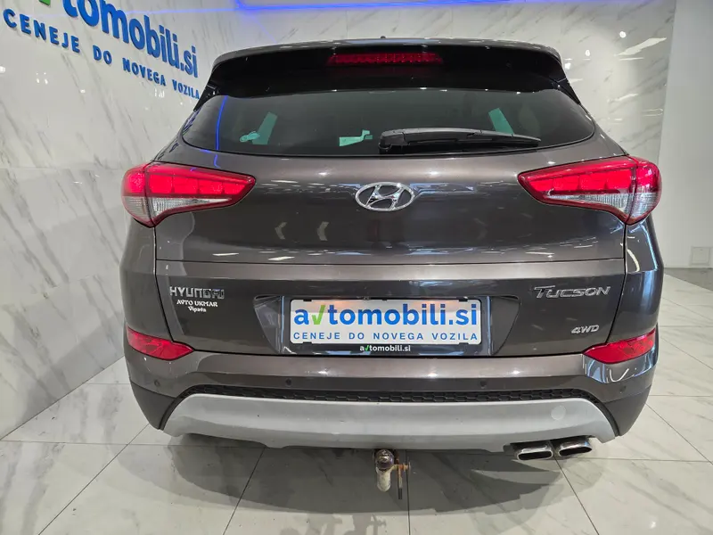 Hyundai Tucson 4WD 2.0 CRDi
