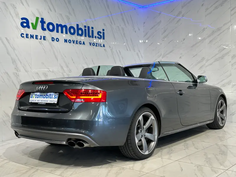 Audi S5