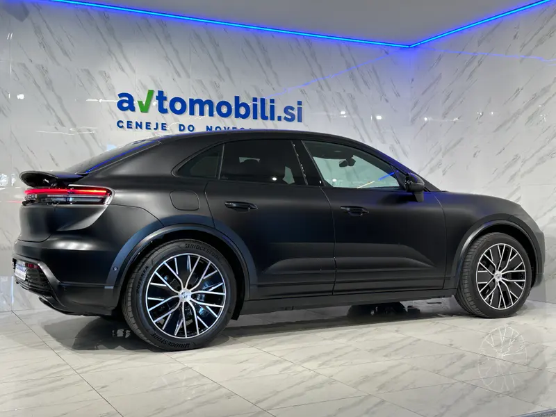 Porsche Macan 2025, slika 5