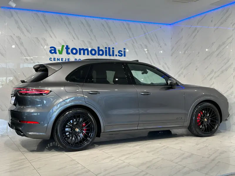 Porsche Cayenne GTS