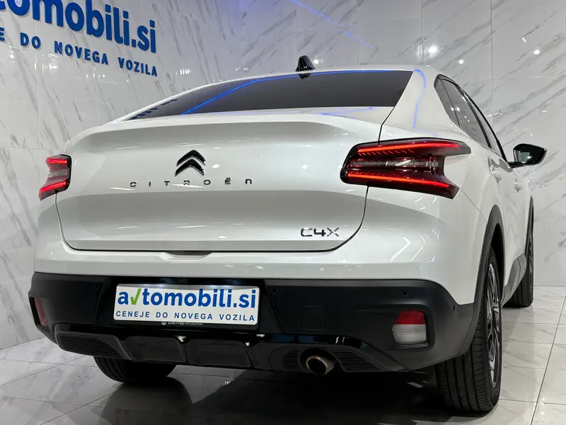 Citroën C4 X