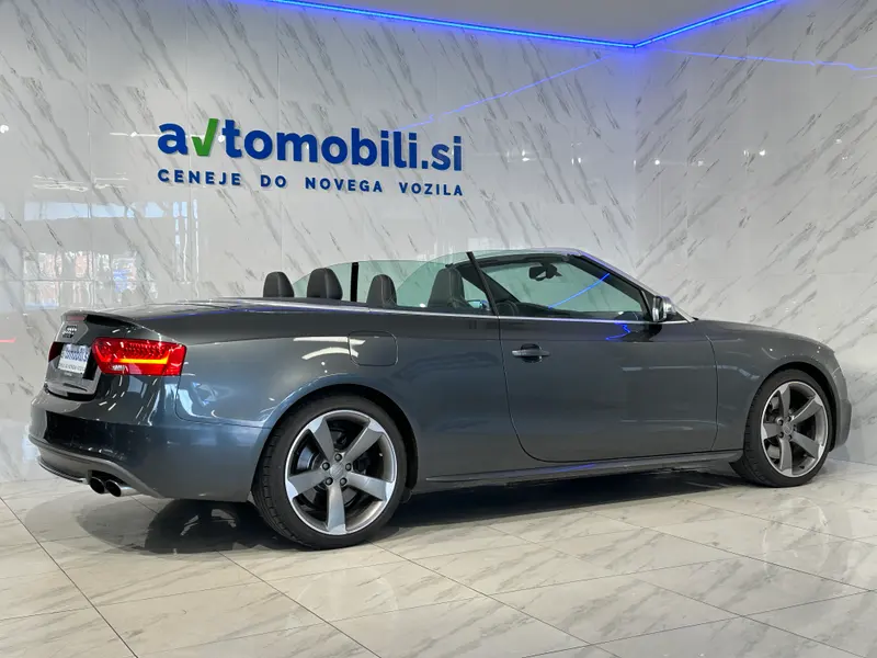 Audi S5