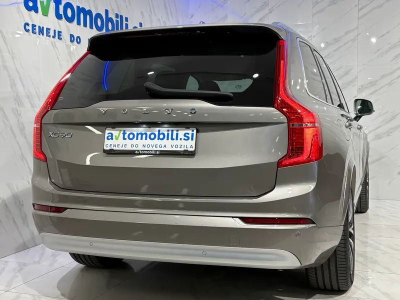 Volvo XC90 2021, slika 6