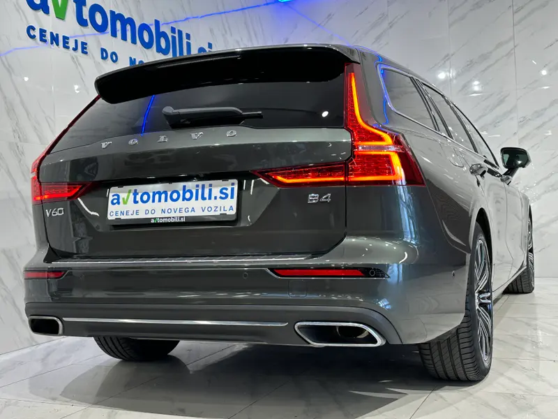 Volvo V60 2021, rjava, slika 6