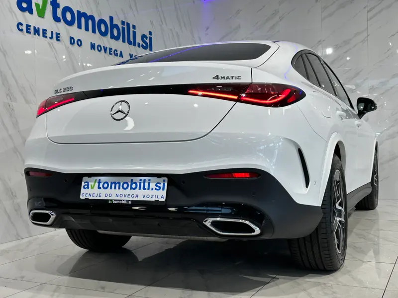 Mercedes-Benz GLC coupe 200