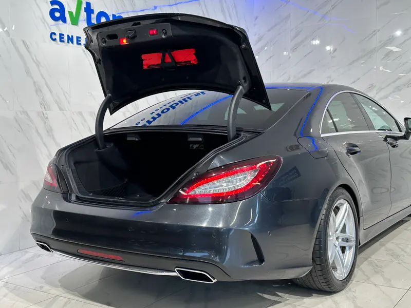 Mercedes-Benz CLS 220d