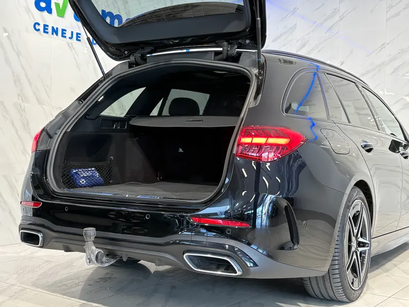 Mercedes-Benz C-Razred