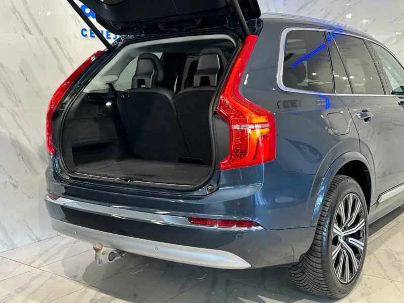 Volvo XC-90