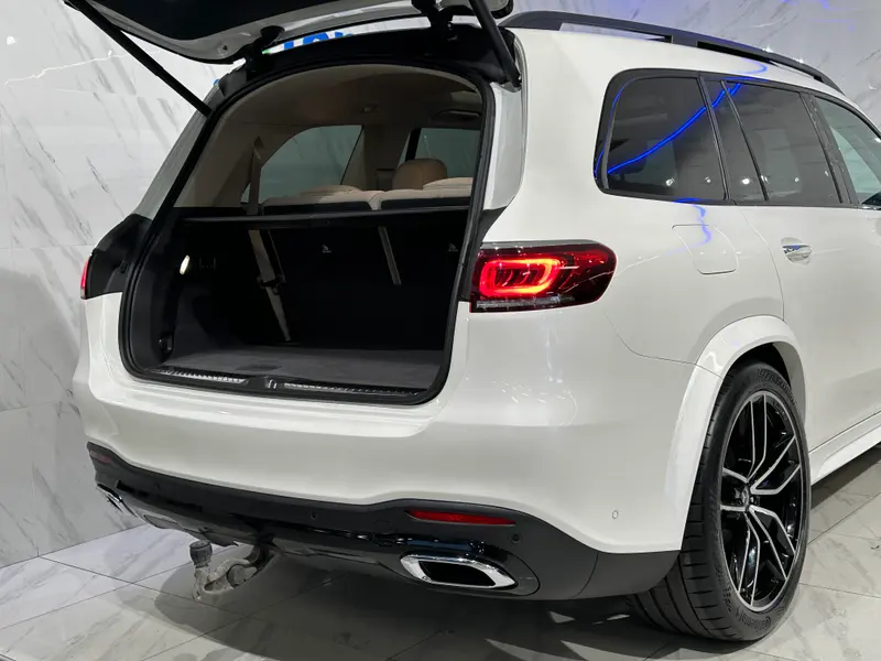 Mercedes-Benz - GLS-Razred 400d - SUV - 243 kW - 2019
