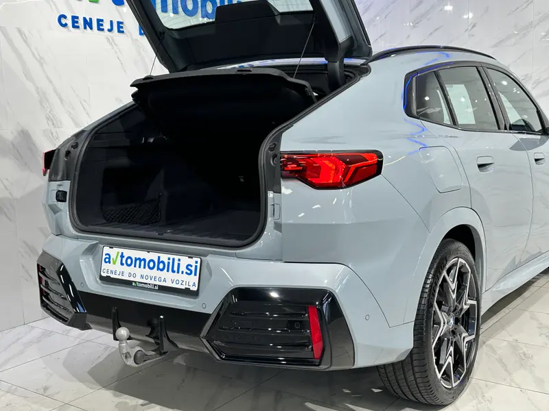 BMW - X2 - SUV - 120 kW - 2025