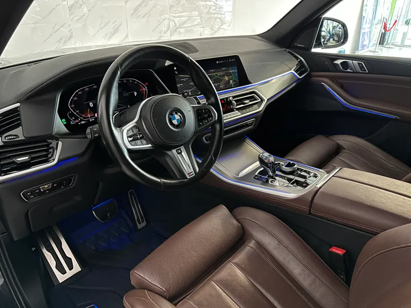 BMW serija X5