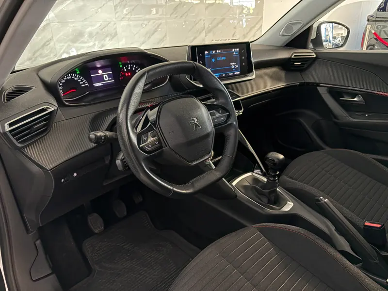 Peugeot 2008 2020, bijela, slika 8