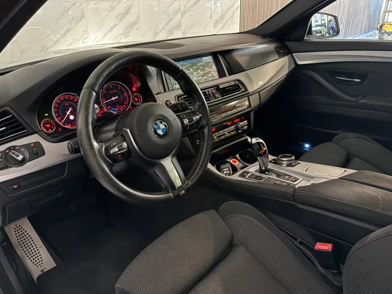 BMW Serija 5 2014, bela, slika 8