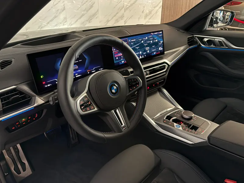 BMW i4 M50 2024, siva, slika 8