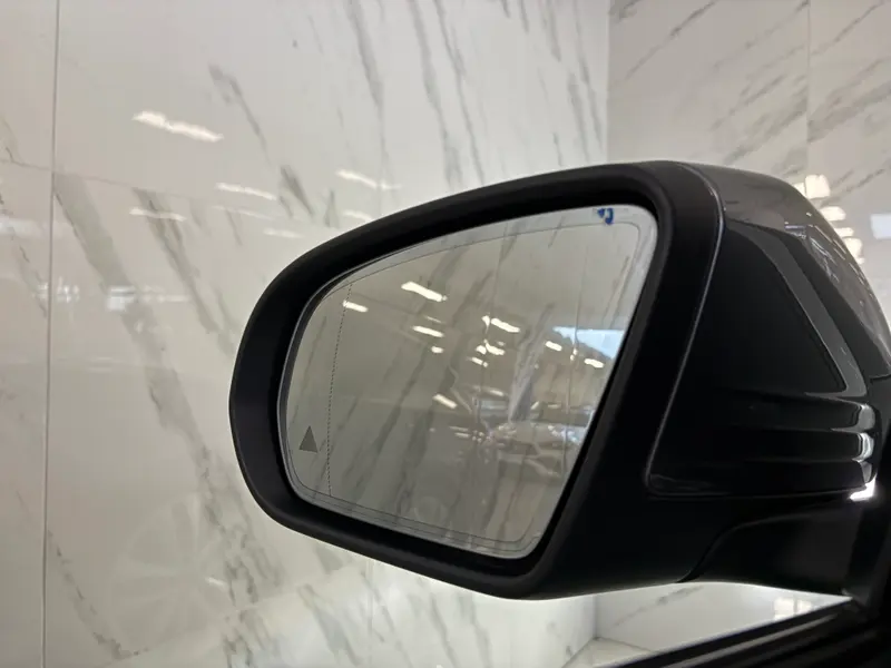 Mercedes-Benz C-Razred