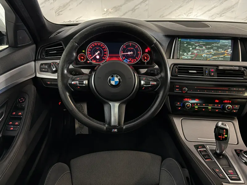 BMW Serija 5 2014, bela, slika 9