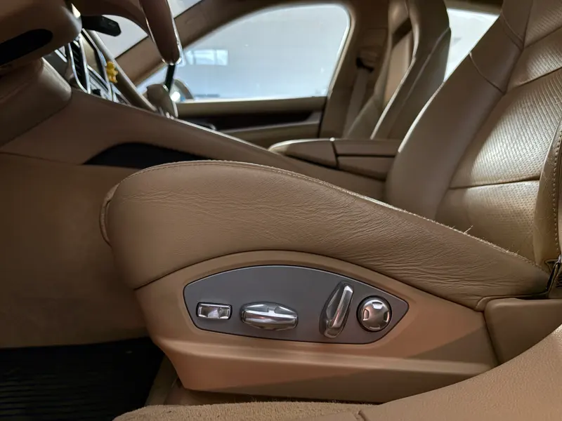 Porsche Panamera 2010, smeđa, slika 9