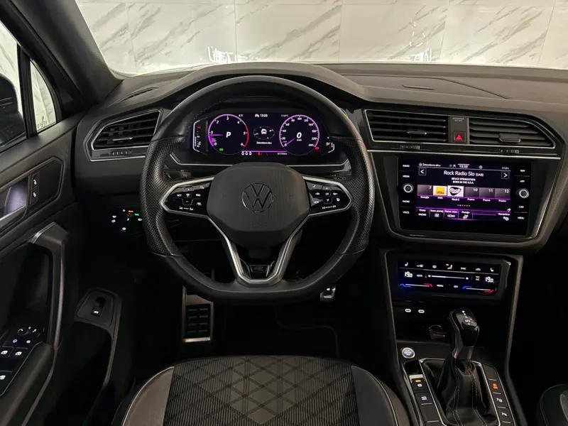 Volkswagen Tiguan 2023, siva, slika 9