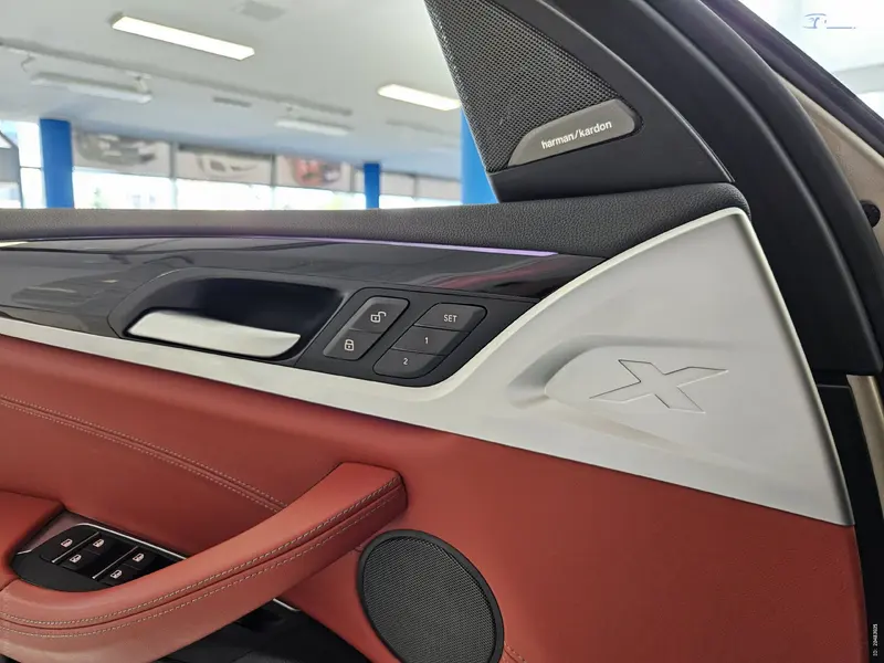 BMW serija X4