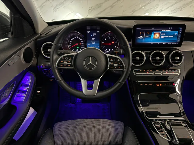 Mercedes-Benz C-Razred
