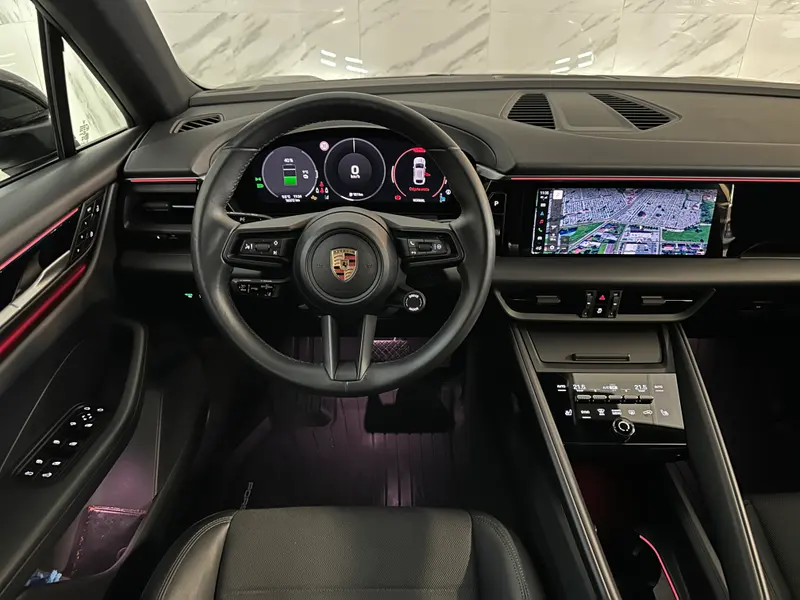 Porsche Macan 2025, slika 10