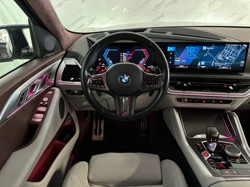 BMW XM