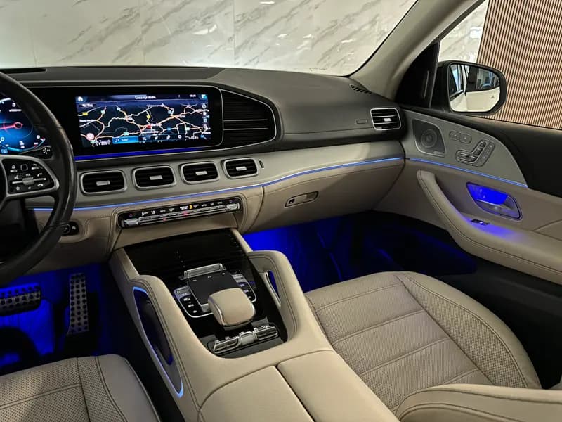 Mercedes-Benz - GLS-Razred 400d - SUV - 243 kW - 2019