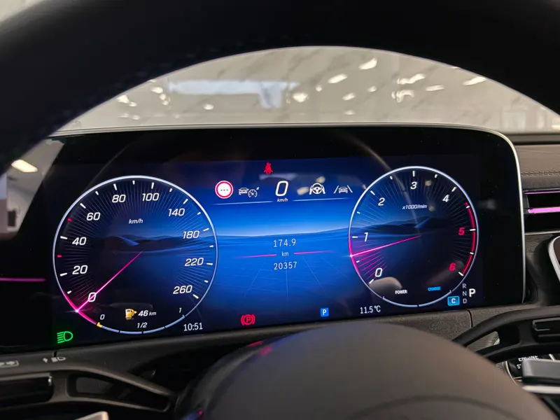 Mercedes-Benz E-klasa 2023, slika 12