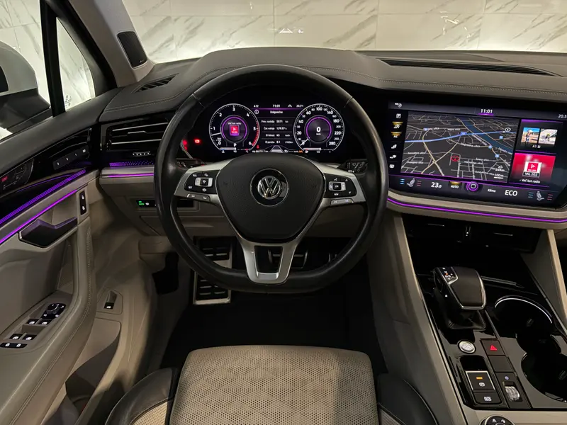 Volkswagen - Touareg - SUV - 2018