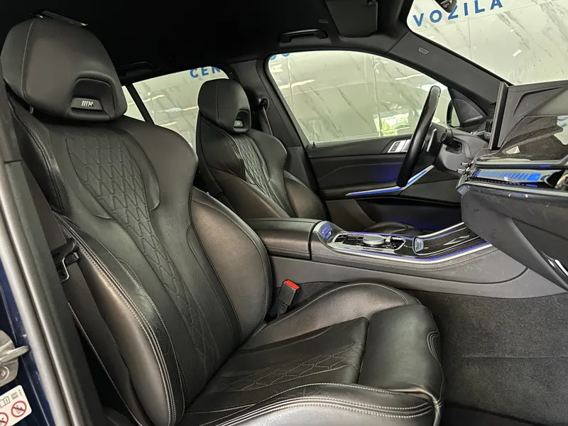 BMW X5 xDrive60i