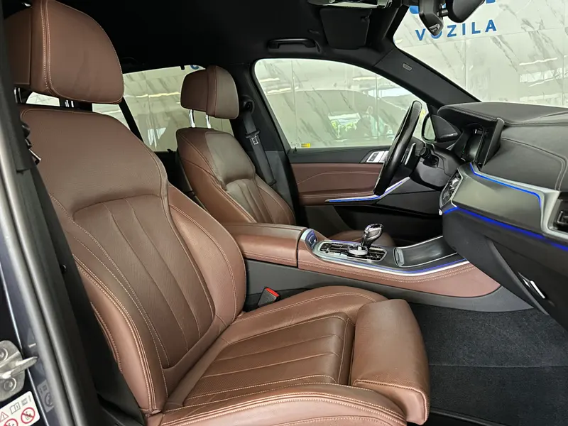BMW serija X5