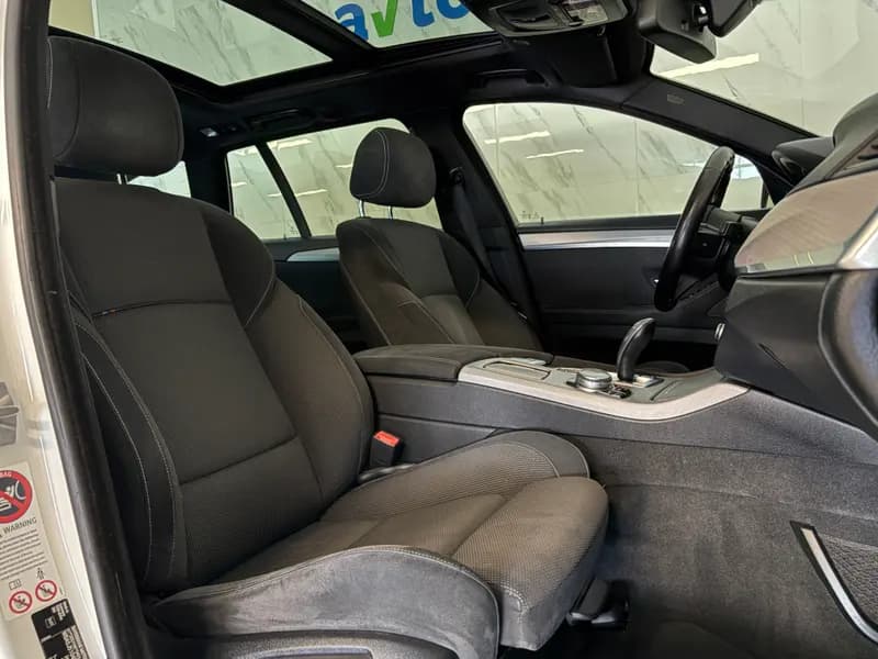 BMW Serija 5 2014, bela, slika 15