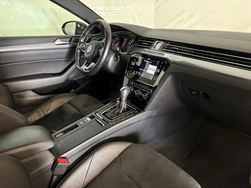 Volkswagen Arteon 2020, siva, slika 15