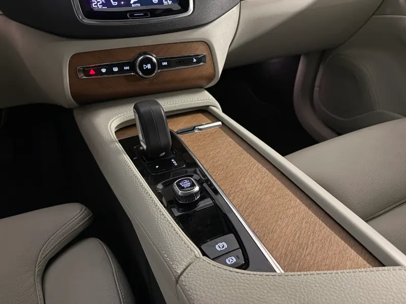 Volvo XC90 2021, slika 15