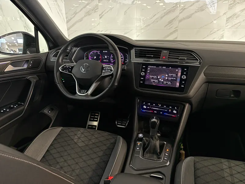 Volkswagen Tiguan 2023, siva, slika 14