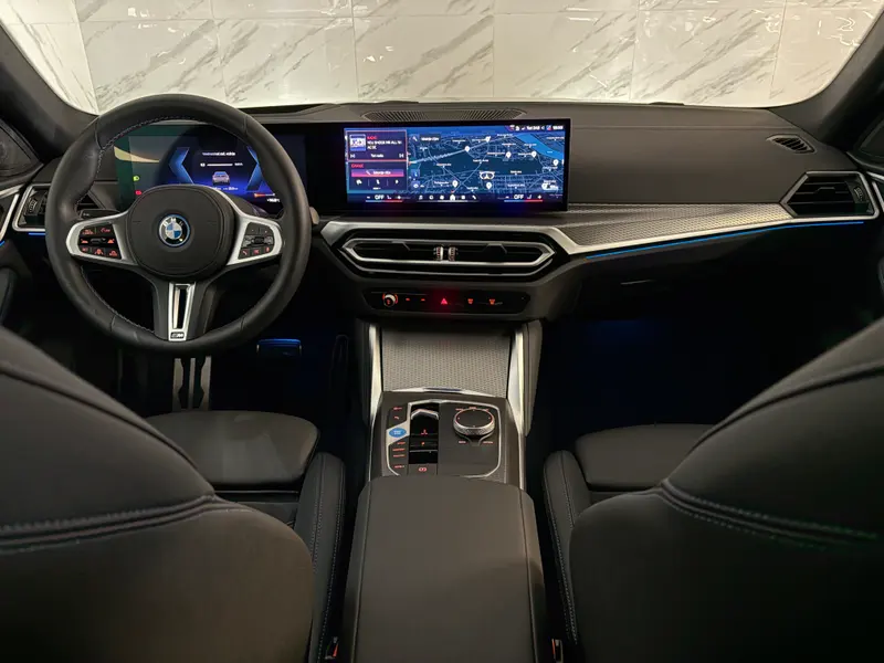 BMW i4 M50 2024, siva, slika 15