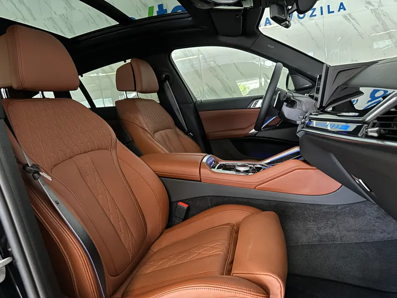 BMW serija X6